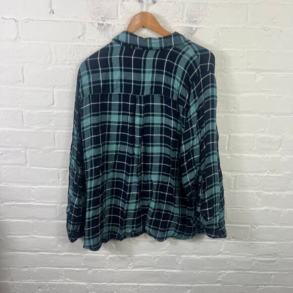 Lane Bryant Women's Plaid Button Down Shirt Long Sleeve Green/Black Size 22/24 - Picture 2 of 4